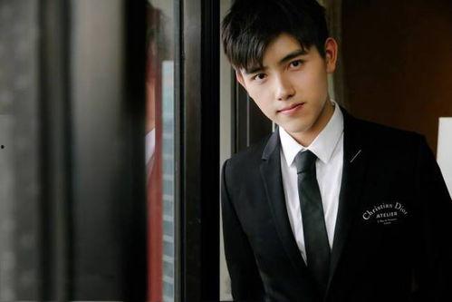 陈飞宇吃瓜,娱乐圈的“瓜田”再起波澜